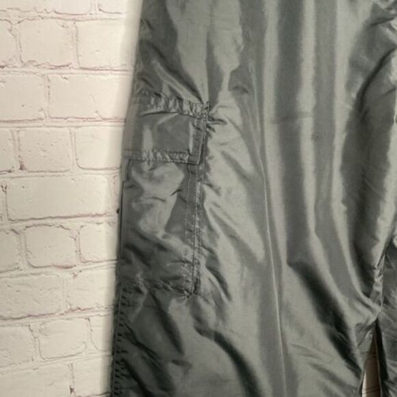 Ixtreme‎ Outfitters Mens Large Dark Gray/Black Multi Pocket Nylon Snow Ski Pants - Picture 7 of 10